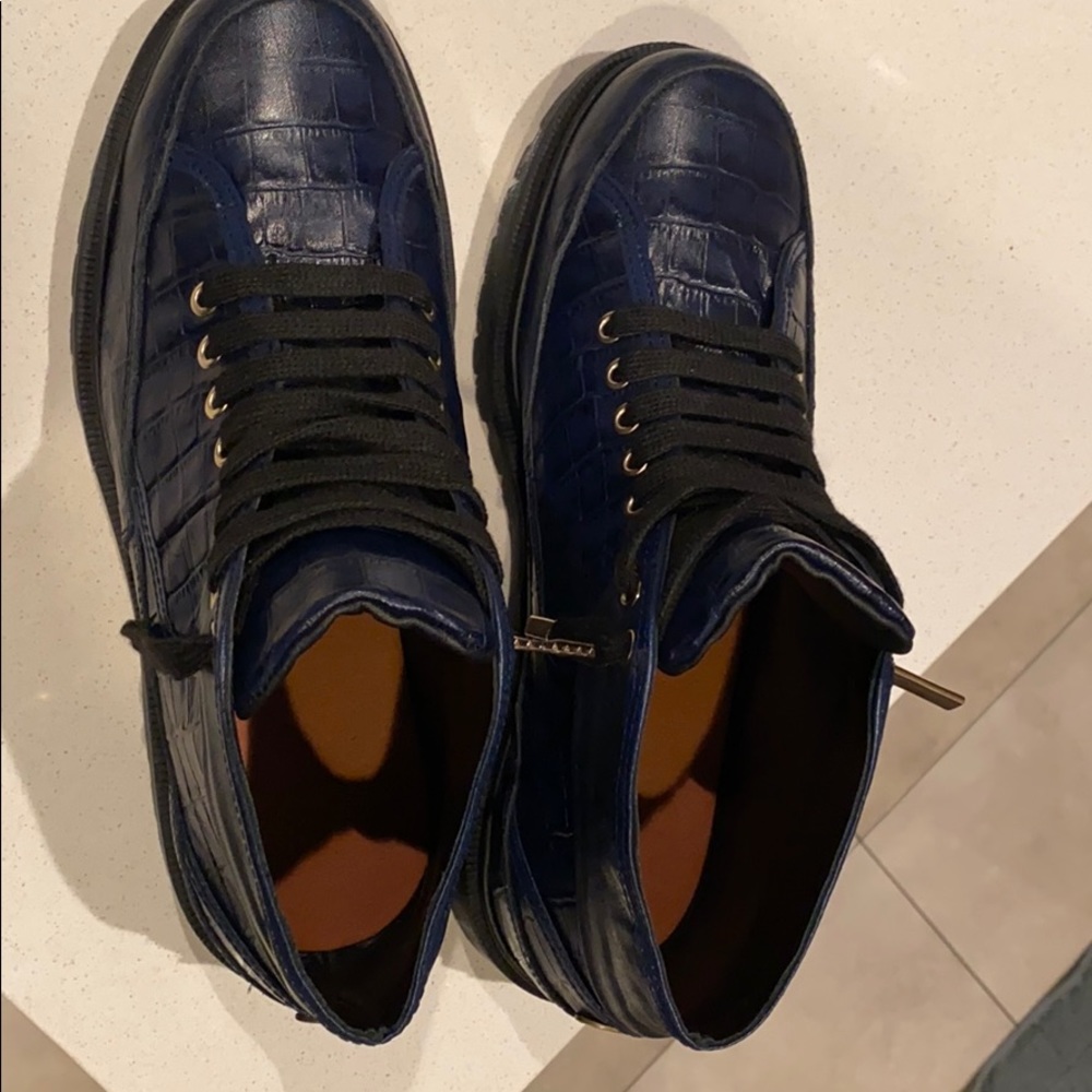RadParis; hUnT collection Crocodile leather boots